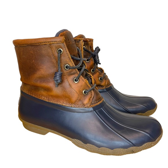 Sperry Shoes - Sperry Saltwater Leather Upper Water Resistant Women’s Duck Boots Size 9